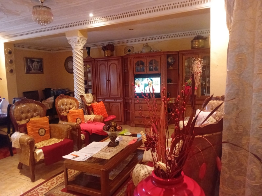 3 Bedroom Property for Sale in Kwa Nobuhle Eastern Cape